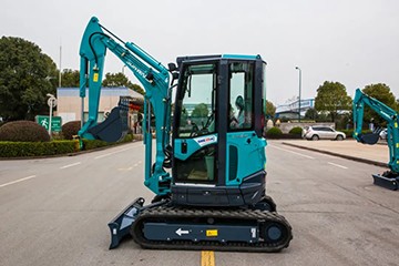 十年两办挖掘机行业年会 ezweb易利娱乐平台智能的底气何在