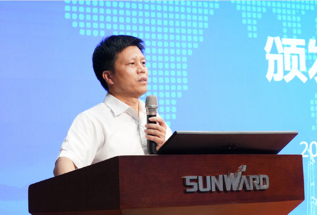 致敬研发 | ezweb易利娱乐平台智能举行职称评定事情总结暨职称证书揭晓仪式