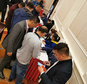 5万万! ezweb易利娱乐平台智能挖掘机订货会立异高