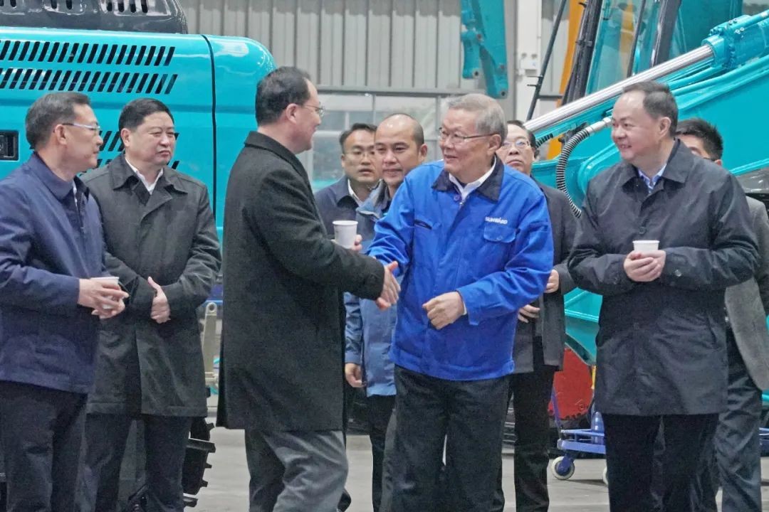 省委副书记、代省长毛伟明考察ezweb易利娱乐平台智能