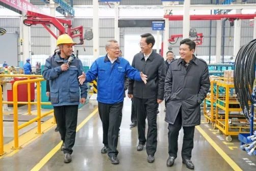 徐州市长率团考察ezweb易利娱乐平台智能