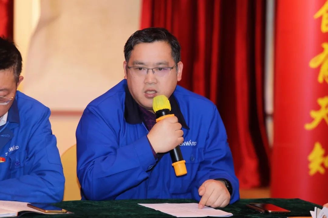 “红”领ezweb易利娱乐平台，共建家园——ezweb易利娱乐平台智能2021年党工团盟事情聚会召开