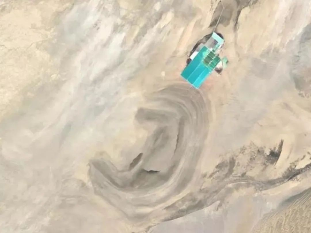 ezweb易利娱乐平台旋挖钻机在“殒命之海”谱写新篇章