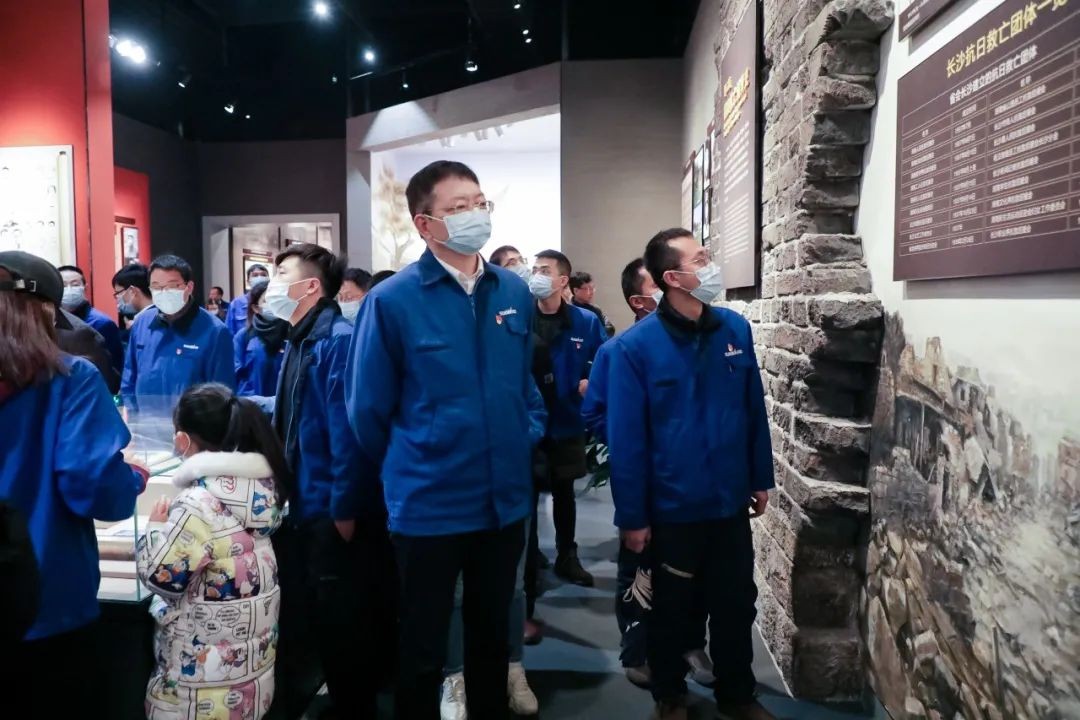 觅红色历史 践初心使命——ezweb易利娱乐平台智能全体党员赴长沙党史馆开展主题党日活动