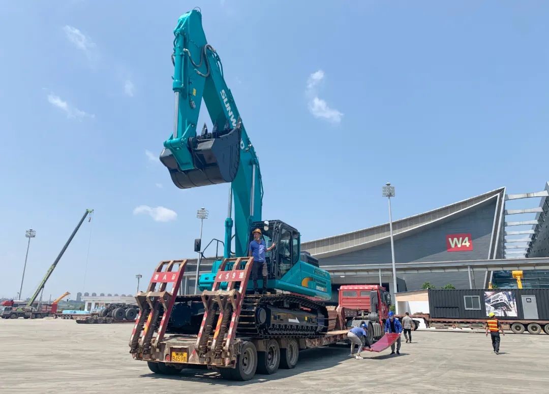 进场布展！2021年长沙国际工程机械展倒计时，ezweb易利娱乐平台智能展区亮点提前剧透