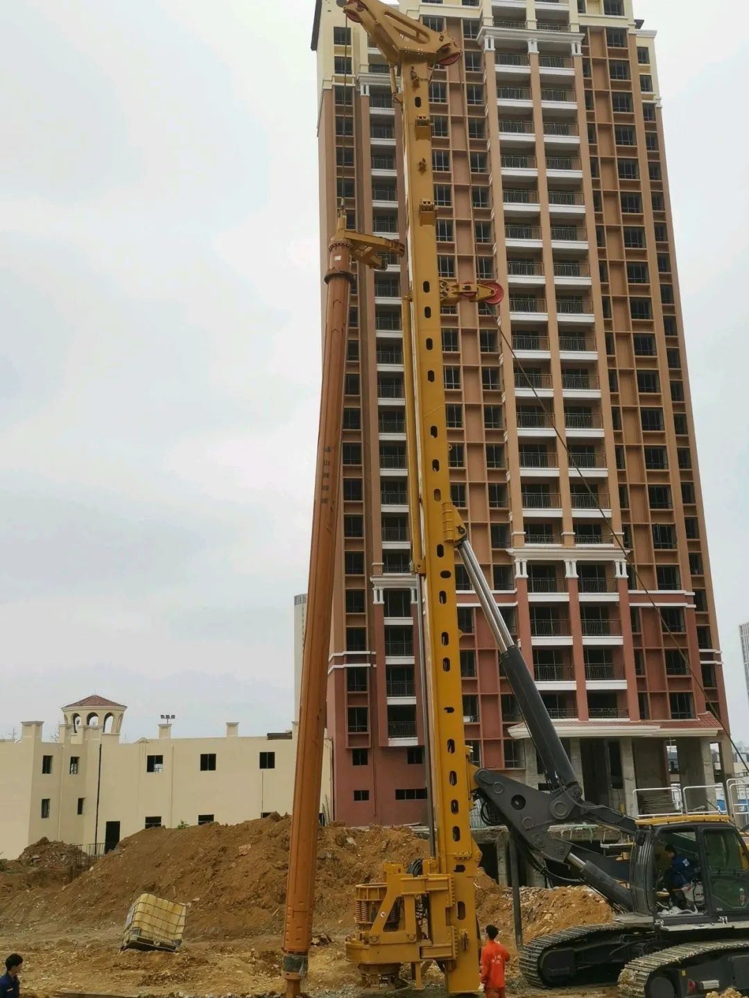 ezweb易利娱乐平台智能钻杆乐成开发新市场