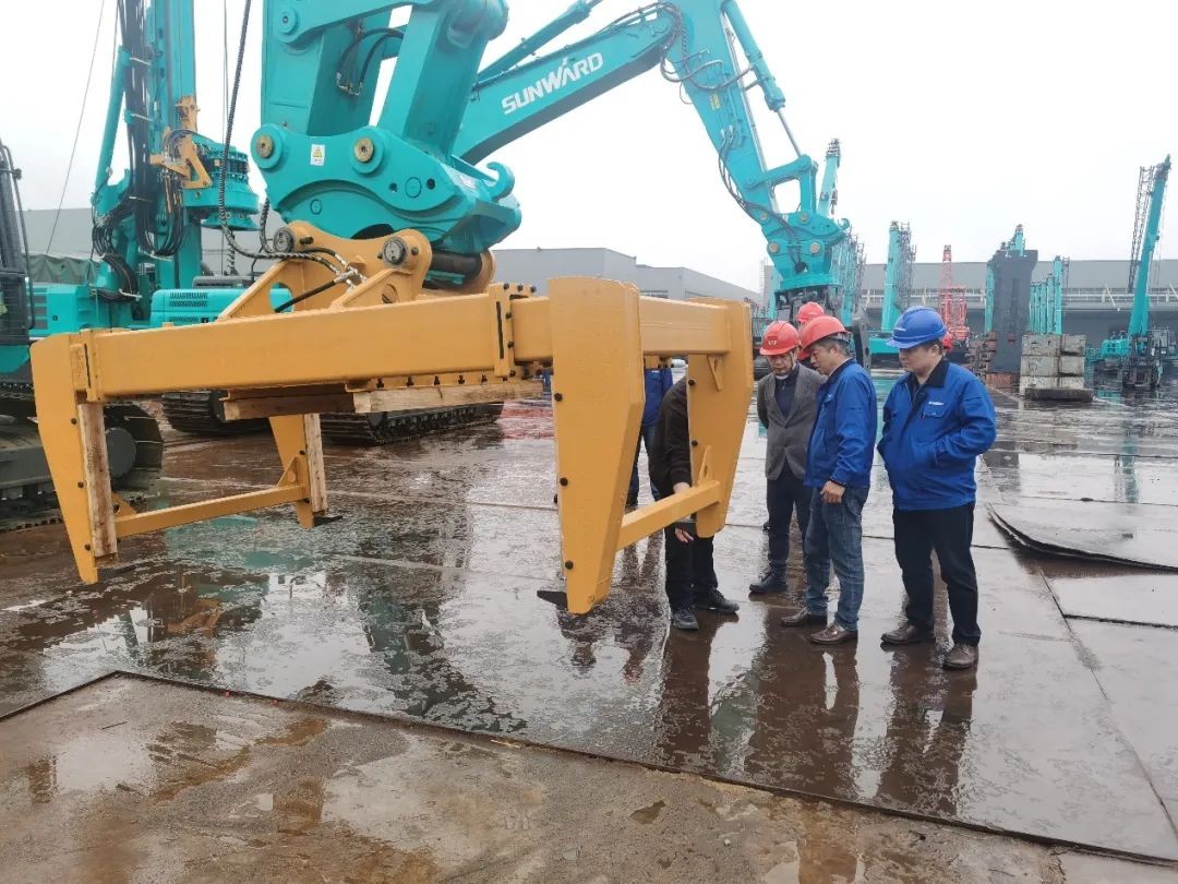 大庆油田工程建设有限公司考察ezweb易利娱乐平台智能