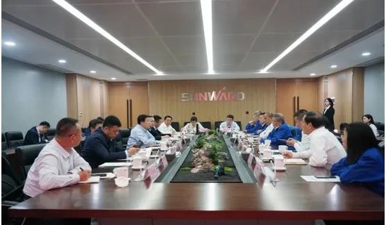 鄂尔多斯市委书记？⊙憧疾靍zweb易利娱乐平台智能