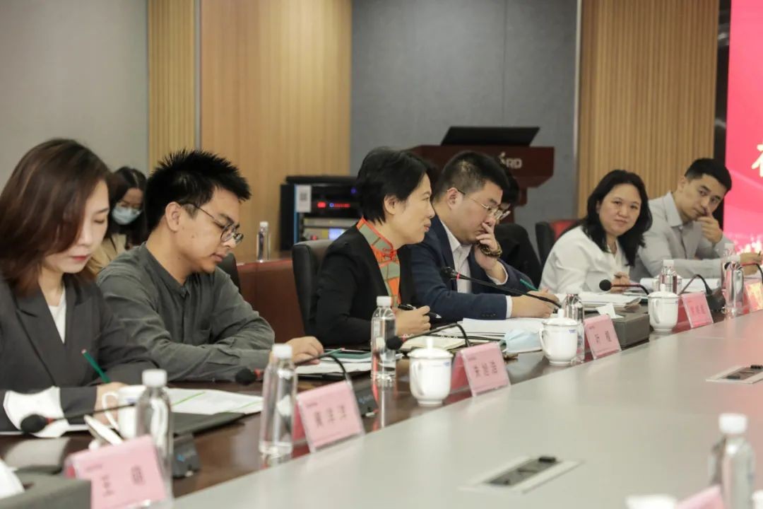 叶檀财经团队调研ezweb易利娱乐平台智能