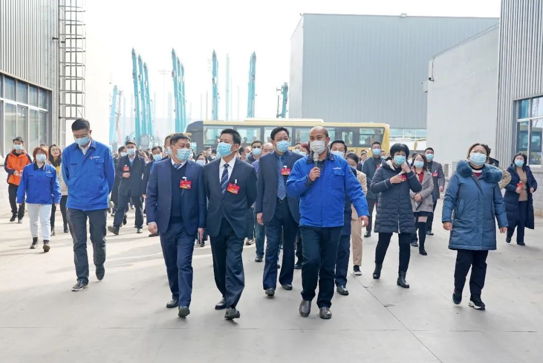 长沙县“两会”观摩团考察ezweb易利娱乐平台智能