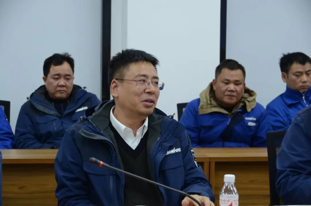 ezweb易利娱乐平台智能召开春节难题职工座谈会