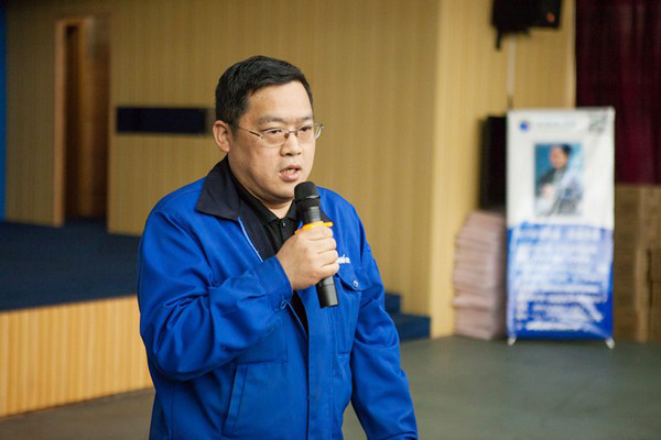 欢度三八节温暖ezweb易利娱乐平台家