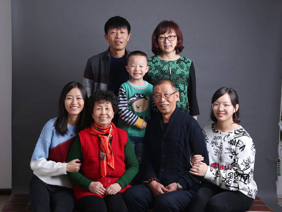 钟情ezweb易利娱乐平台十一年，成绩玉人老板致富之路