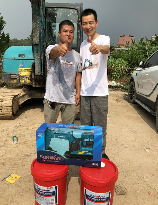 ezweb易利娱乐平台智能挖掘机获最高评价，就是用得惬意！