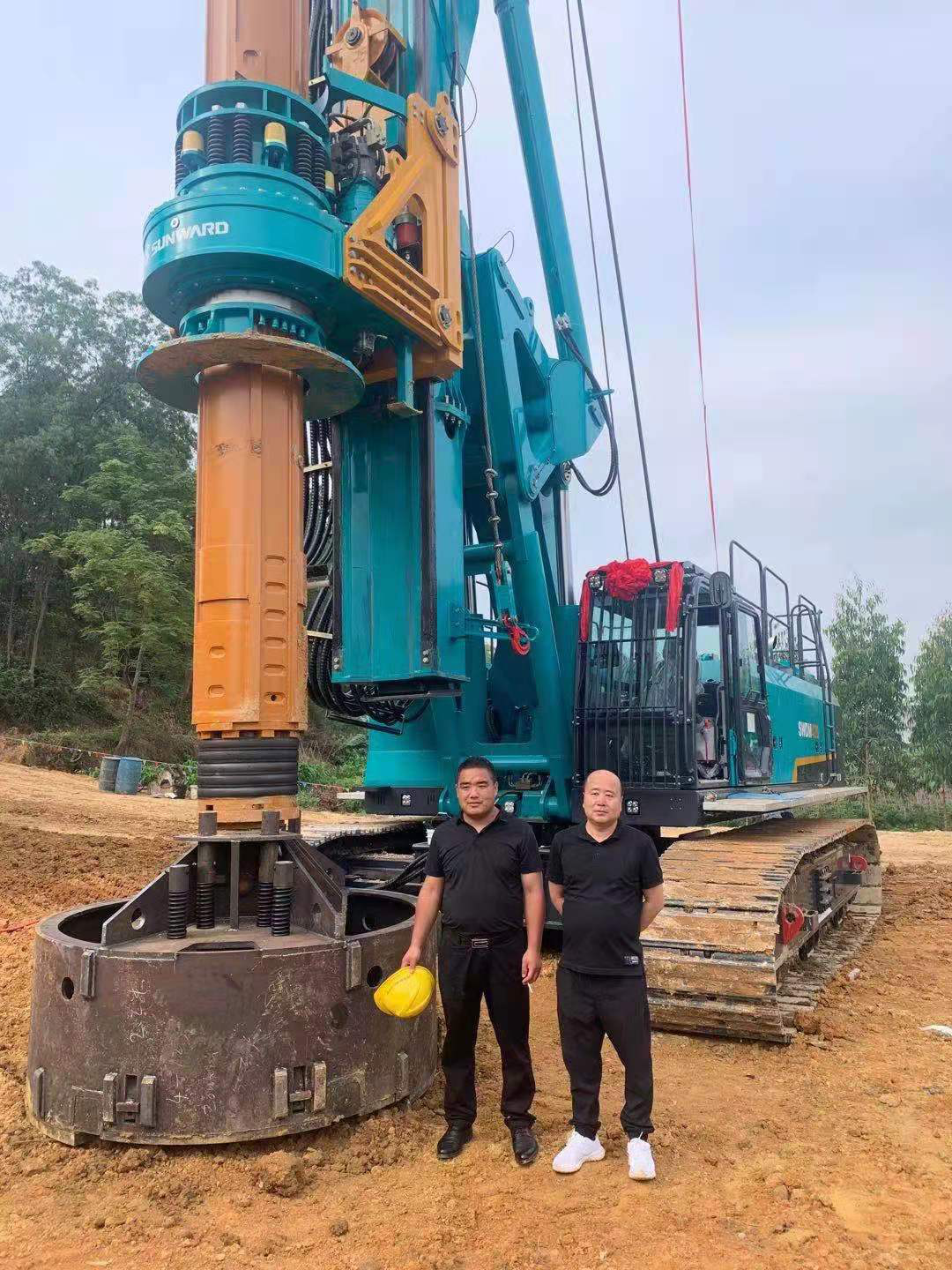 献力塞上江南！ezweb易利娱乐平台智能旋挖钻机参建银昆高速宁夏段 | 百年风华筑漂亮ezweb易利娱乐平台（4）