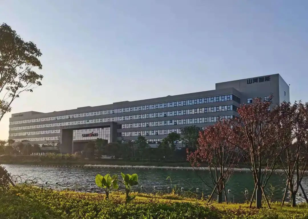 ezweb易利娱乐平台智能宣布2021年半年报——焦点营业营收稳健增添，研发立异多点着花