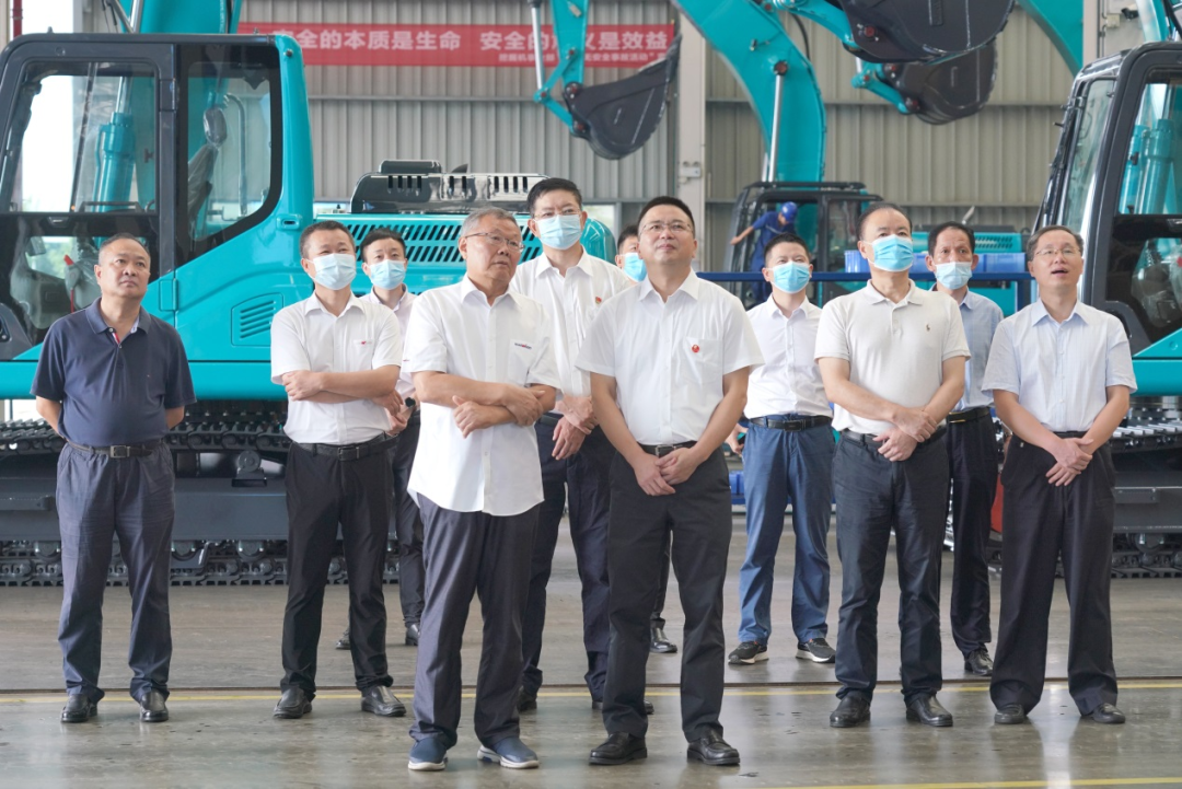 长沙市委常委、市纪委书记胡卫兵考察调研ezweb易利娱乐平台智能