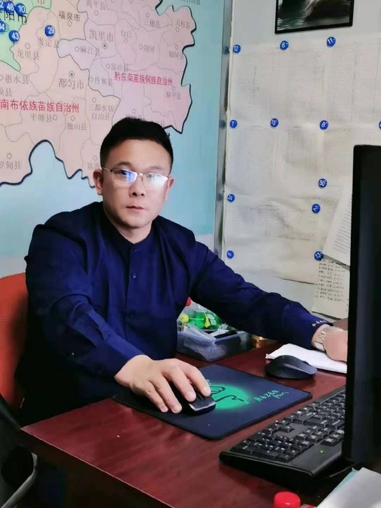 不到2年时间，入手33台ezweb易利娱乐平台智能旋挖钻机，这位老板什么来头？
