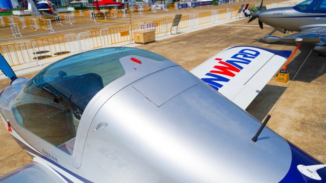 新机、航行演出…2021中国航展ezweb易利娱乐平台航空秀给你看