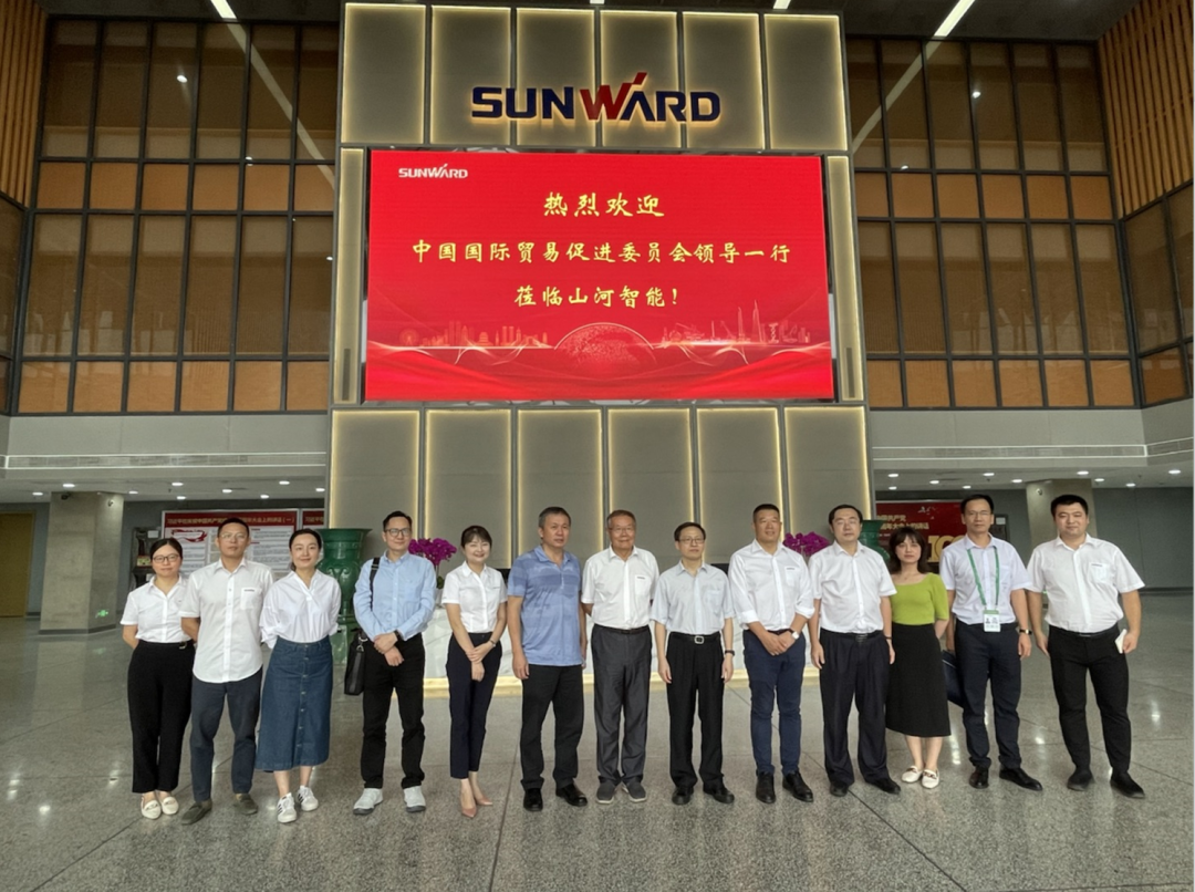 亮相中非经贸展览会！ezweb易利娱乐平台智能尽展工程机械国产品牌魅力