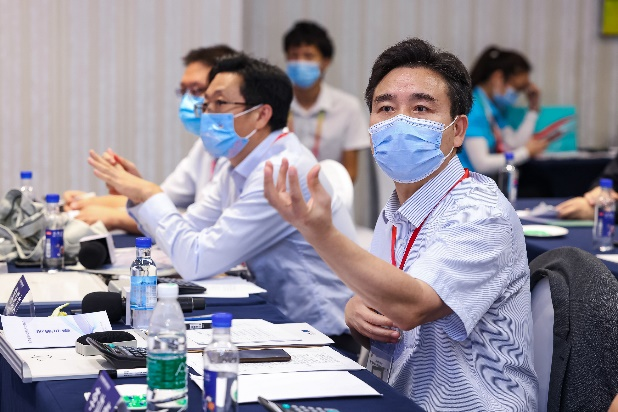 点赞！ezweb易利娱乐平台智能液压混淆动力挖掘机项目荣获这个优异项目奖→