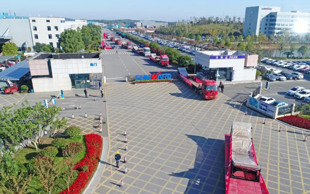 进军新能源装备市。≈屑蔱zweb易利娱乐平台“格林美青美帮印尼项目”非标槽罐批量发货