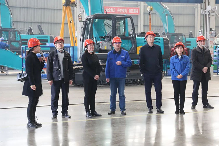 中国上市公司协会党委委员、副秘书长刘翠兰一行调研ezweb易利娱乐平台智能