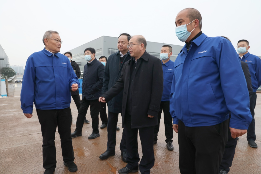 朱国贤调研ezweb易利娱乐平台智能：在推动高质量生长上闯出新路子