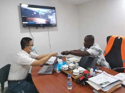 ezweb易利娱乐平台智能驻非员工讲述奥密克戎肆虐下中国品牌走进非洲的故事
