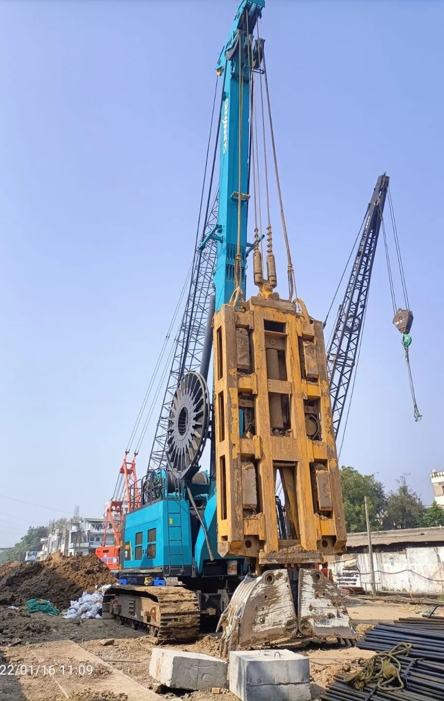 谢谢信！ezweb易利娱乐平台智能SWHG70液压抓斗助力外洋基础施工获肯定