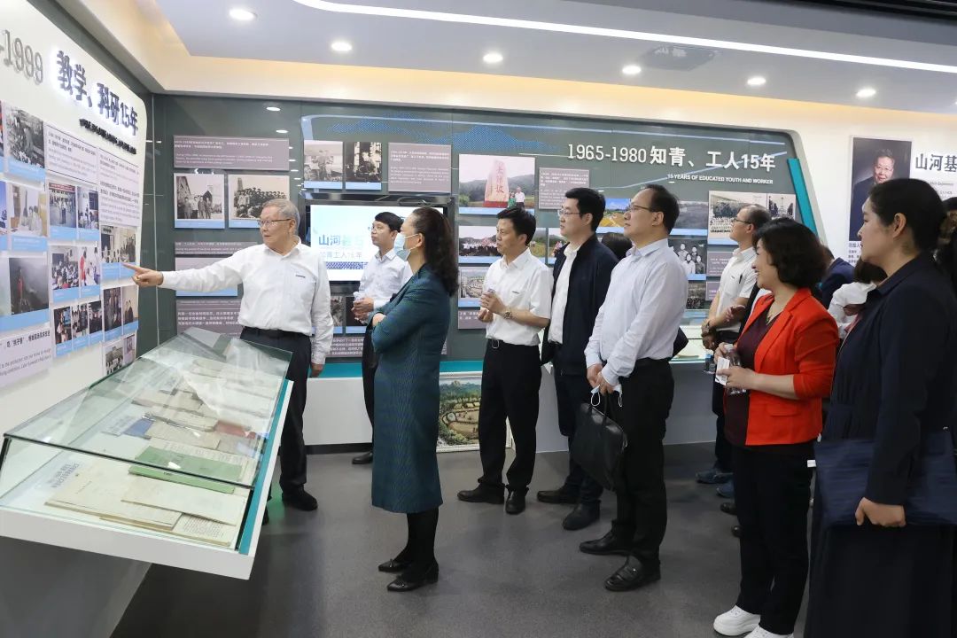 深化产学研相助！中南大学校长、中国工程院院士田红旗率团造访ezweb易利娱乐平台智能
