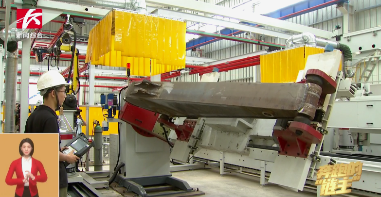 媒体聚焦 | 奔驰的“链主”ezweb易利娱乐平台智能：主配协同矢志立异 让天下感受“中国创立”