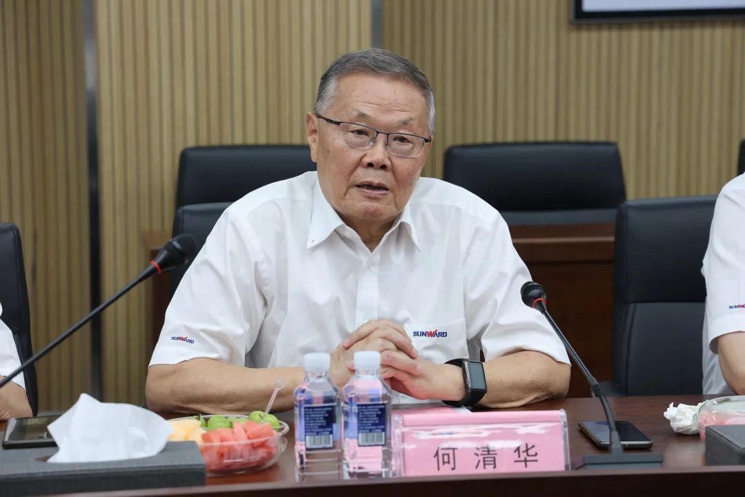 紫金矿业集团党委书记、董事长陈景河莅临ezweb易利娱乐平台智能考察交流
