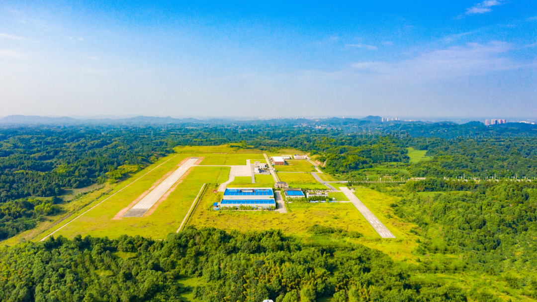 23个月交付100架！ezweb易利娱乐平台航空第 199、200 架阿若拉飞机顺遂下线交付