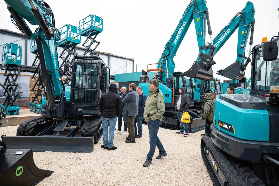Bauma 2022 | 一连加码欧洲高端市场，“ezweb易利娱乐平台绿”闪灼德国慕尼黑
