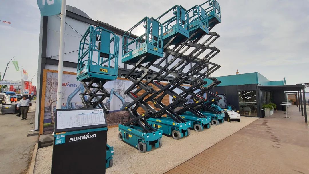 Bauma 2022 | 首次亮相，ezweb易利娱乐平台智能高空机械受热捧