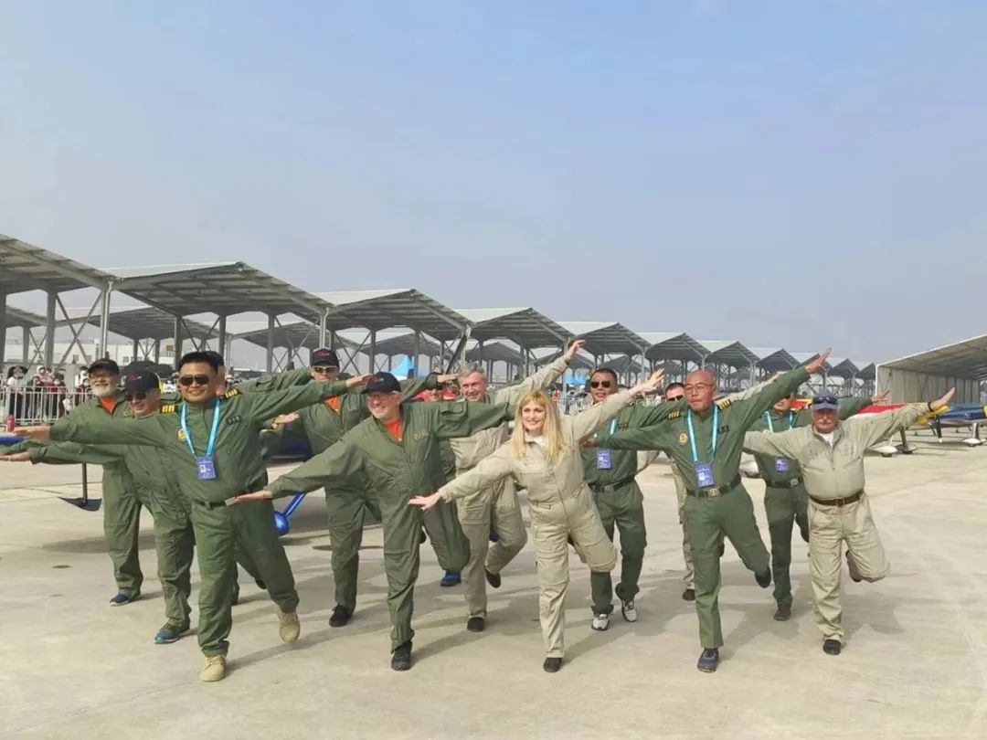 逆势翱翔！ezweb易利娱乐平台航空携手相助同伴亮相2022南昌航行大会