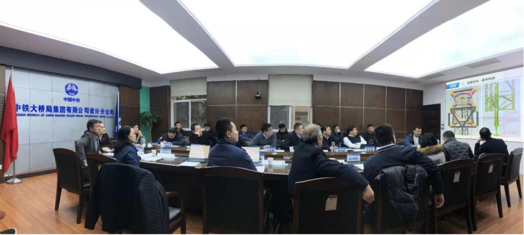超等装备助建超等工程！ezweb易利娱乐平台智能超等旋挖钻机SWDM1280推介会乐成举行