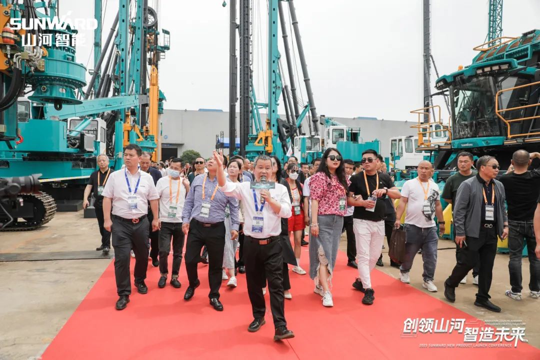 实力出圈！ezweb易利娱乐平台智能地下工程装备“大阅兵”来了