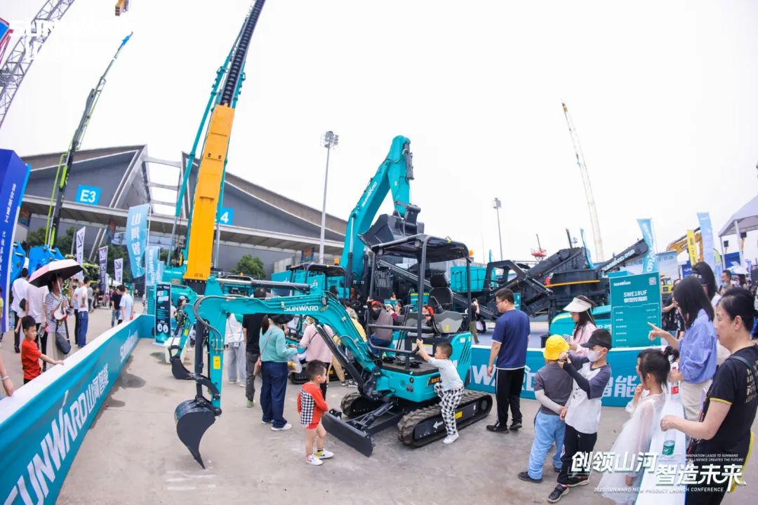 携手共建“一带一起”，ezweb易利娱乐平台智能地下工程装备广受关注