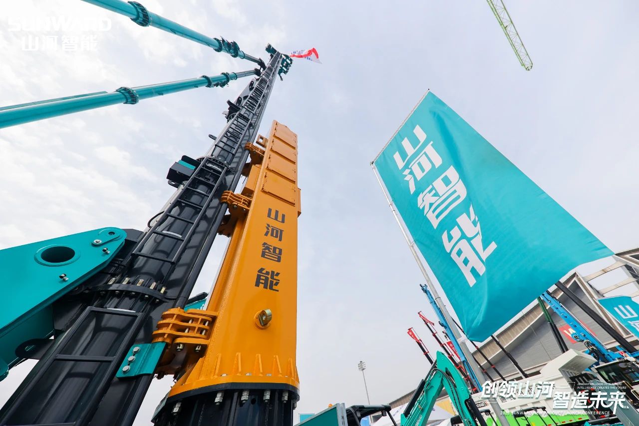 携手共建“一带一起”，ezweb易利娱乐平台智能地下工程装备广受关注