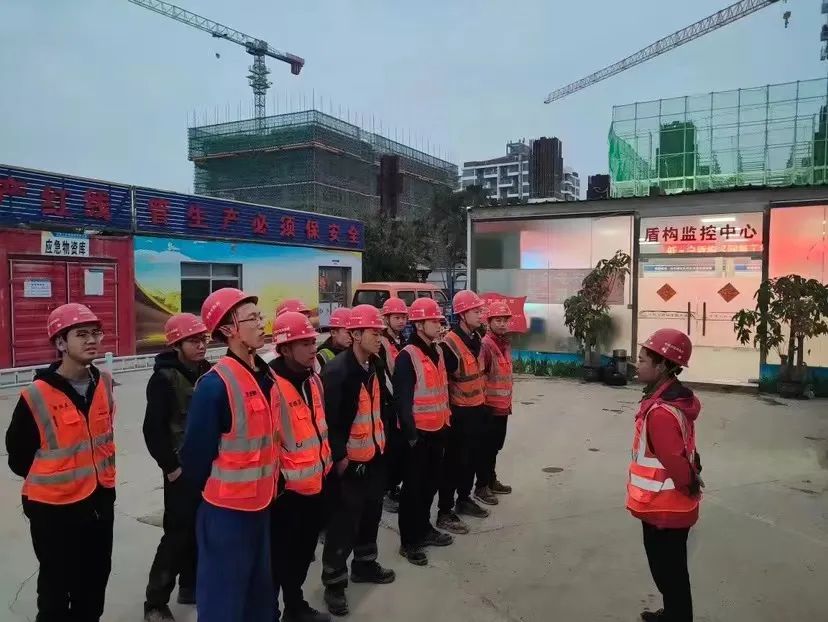 最新希望！中铁ezweb易利娱乐平台深圳地铁3号线低-白盾构区间左线顺遂意会