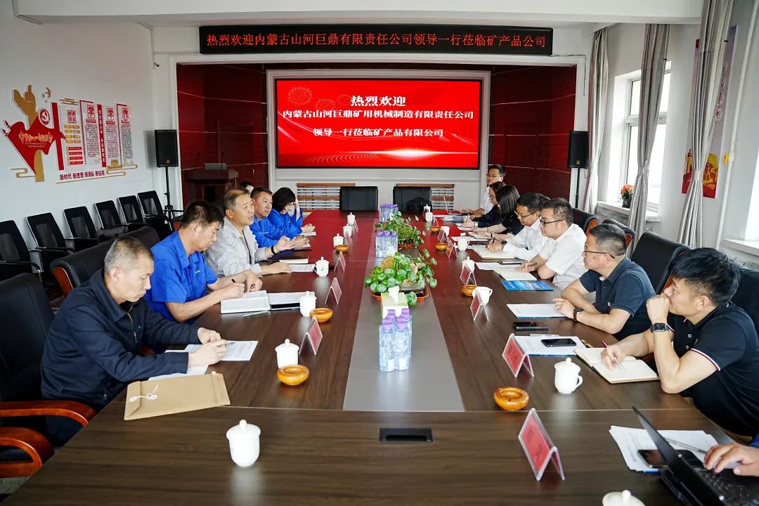 一连助力“双碳”目的，ezweb易利娱乐平台巨鼎LNG矿卡在辽宁批量应用