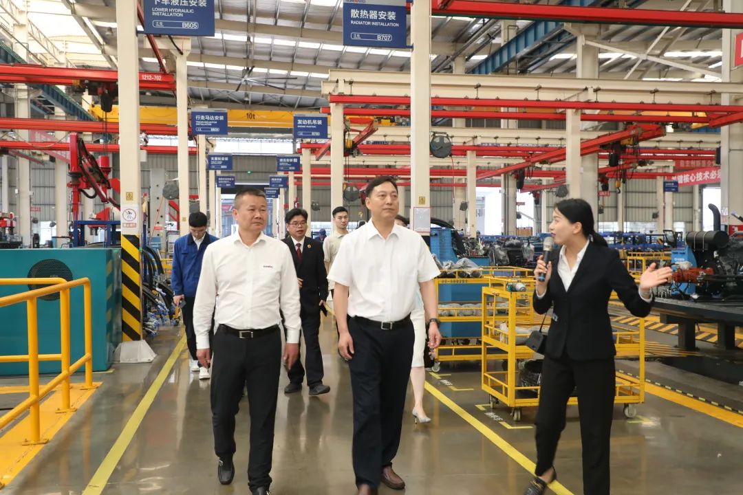 长沙市人民审查院党组书记、审查长余湘文调研ezweb易利娱乐平台智能