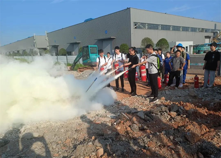 奔赴热爱，ezweb易利娱乐平台智能2023届“智动力”正式报到！
