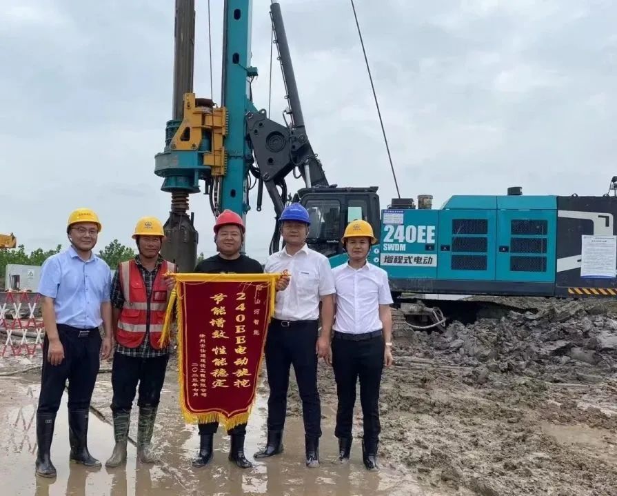 “零故障”“低能耗”！ezweb易利娱乐平台智能增程式电动旋挖钻机惊艳首秀