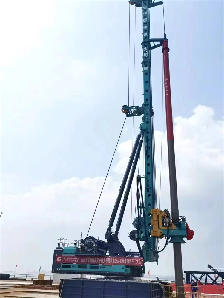 再战天下级工程！ezweb易利娱乐平台智能超等旋挖钻机SWDM800H助建杭州湾跨海铁路桥项目