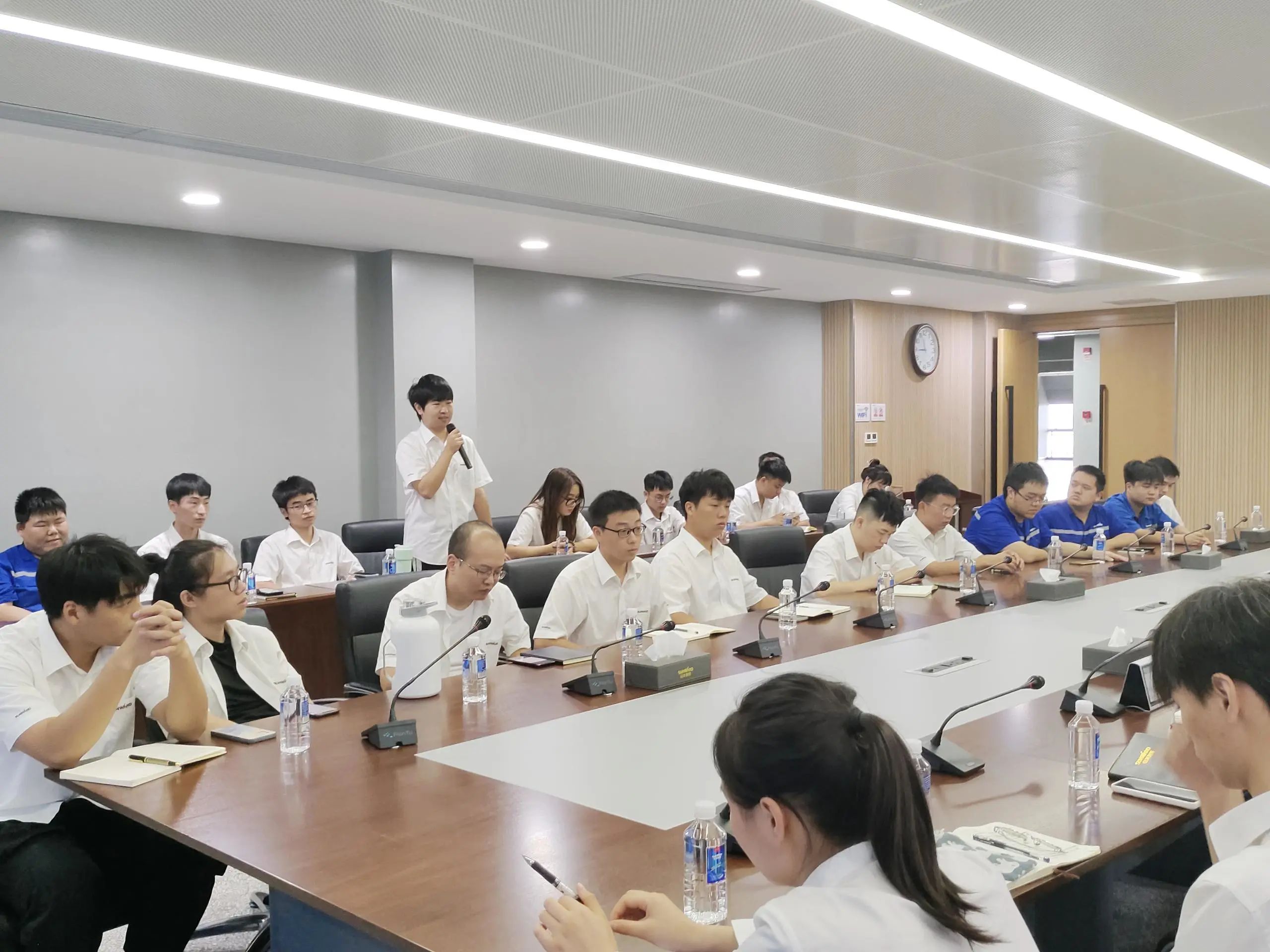 泛论心声，共话未来！这场应届结业生员工座谈会，很暖，很知心！