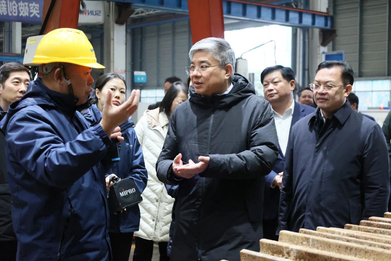 商务部部长助理唐文弘调研ezweb易利娱乐平台智能
