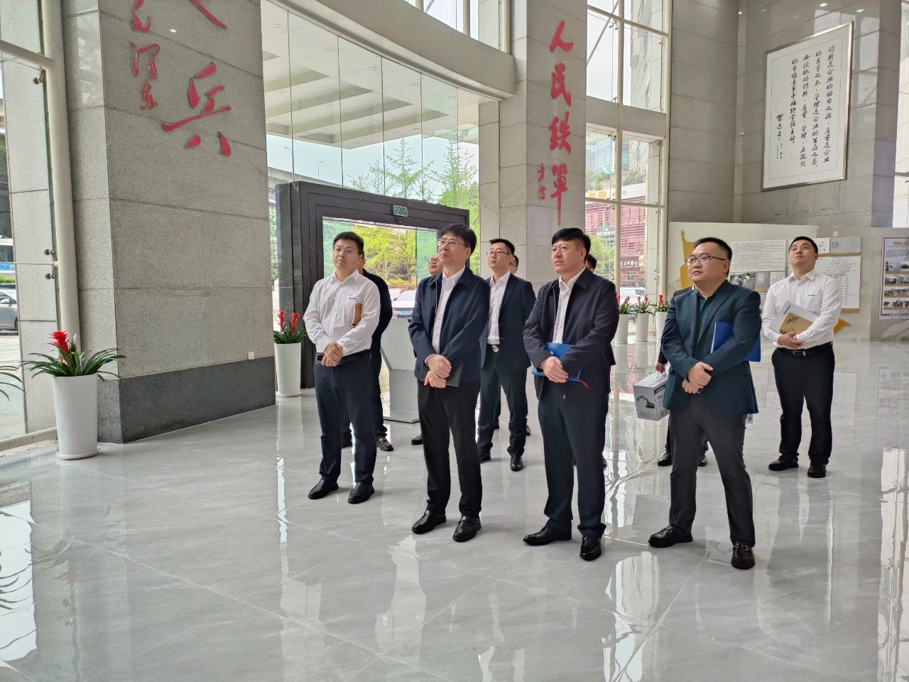 顺应新形势，追求新相助！ezweb易利娱乐平台智能到访中铁二十三局